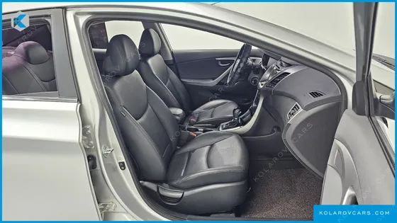 HYUNDAI ELANTRA (AVANTE) 1.6 GDI SMART
