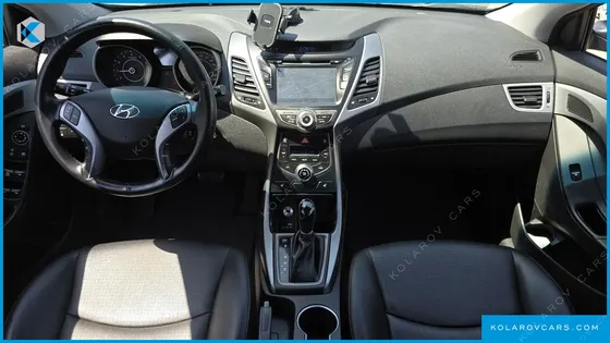 HYUNDAI ELANTRA (AVANTE) 1.6 GDI SMART