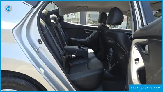 HYUNDAI ELANTRA (AVANTE) 1.6 GDI SMART