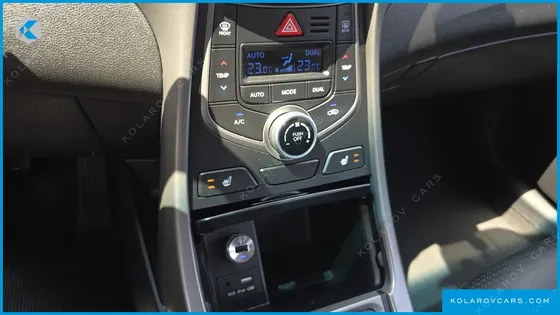 HYUNDAI ELANTRA (AVANTE) 1.6 GDI SMART