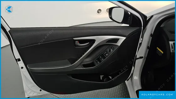 HYUNDAI ELANTRA (AVANTE) 1.6 GDI SMART