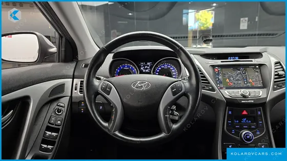 HYUNDAI ELANTRA (AVANTE) 1.6 GDI SMART