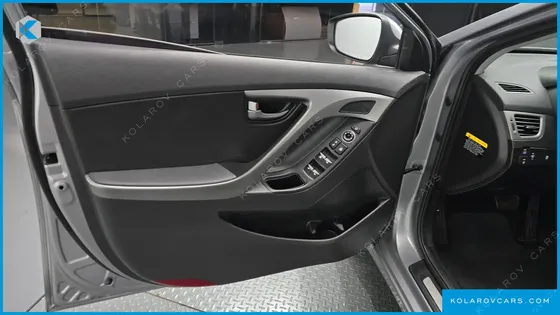 HYUNDAI ELANTRA (AVANTE) 1.6 GDI SMART