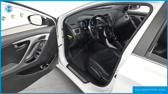 HYUNDAI ELANTRA (AVANTE) 1.6 GDI SMART