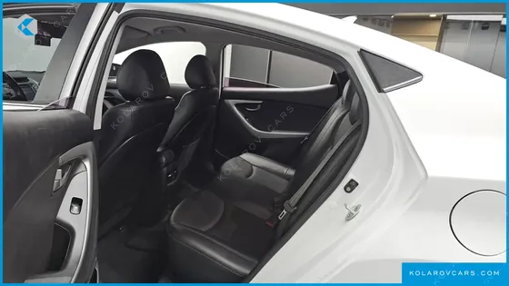 HYUNDAI ELANTRA (AVANTE) 1.6 GDI SMART