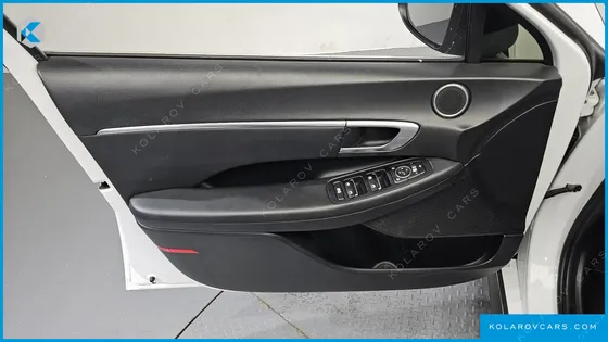 HYUNDAI SONATA 2.0