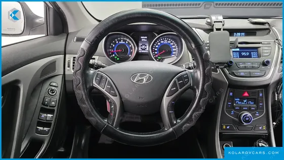 HYUNDAI ELANTRA (AVANTE) 1.6 GDI MODERN