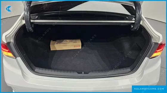 HYUNDAI SONATA 2.0 SMART