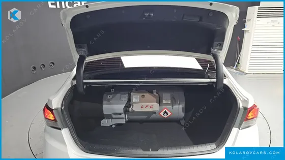 HYUNDAI SONATA LPI STYLE
