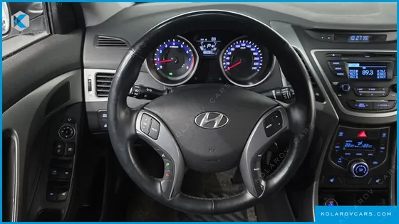 HYUNDAI ELANTRA (AVANTE) 1.6 GDI SMART