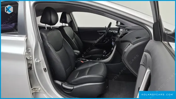 HYUNDAI ELANTRA (AVANTE) 1.6 GDI SMART