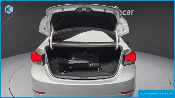 HYUNDAI ELANTRA (AVANTE) 1.6 LPI STYLE