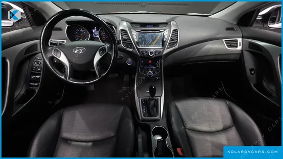 HYUNDAI ELANTRA (AVANTE) 1.6 GDI SMART