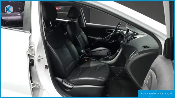 HYUNDAI ELANTRA (AVANTE) 1.6 GDI SMART