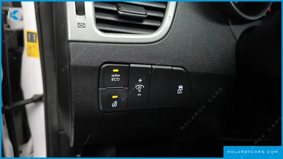 HYUNDAI ELANTRA (AVANTE) 1.6 GDI SMART