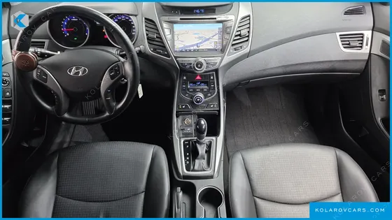 HYUNDAI ELANTRA (AVANTE) 1.6 GDI SMART