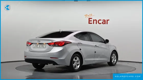 HYUNDAI ELANTRA (AVANTE) 1.6 GDI SMART