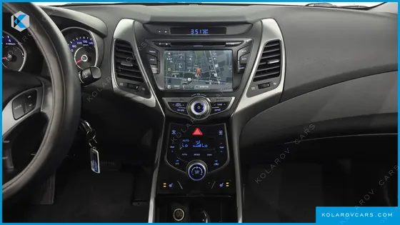 HYUNDAI ELANTRA (AVANTE) 1.6 GDI SMART