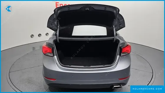 HYUNDAI ELANTRA (AVANTE) 1.6 GDI MODERN