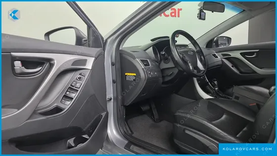 HYUNDAI ELANTRA (AVANTE) 1.6 GDI SMART