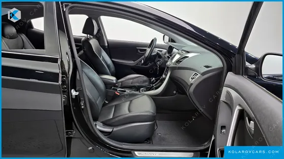 HYUNDAI ELANTRA (AVANTE) 1.6 GDI SMART