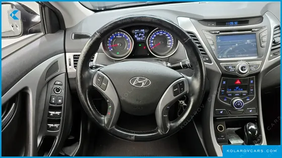 HYUNDAI ELANTRA (AVANTE) 1.6 GDI SMART