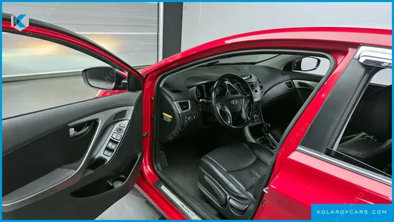 HYUNDAI ELANTRA (AVANTE) 1.6 GDI SMART