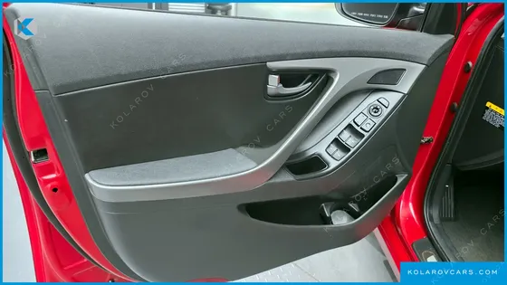 HYUNDAI ELANTRA (AVANTE) 1.6 GDI SMART