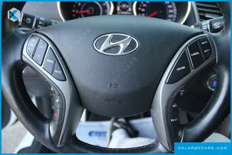 HYUNDAI ELANTRA (AVANTE) 1.6 GDI PREMIUM