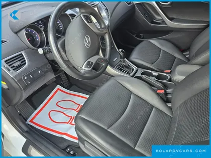HYUNDAI ELANTRA (AVANTE) 1.6 GDI SMART