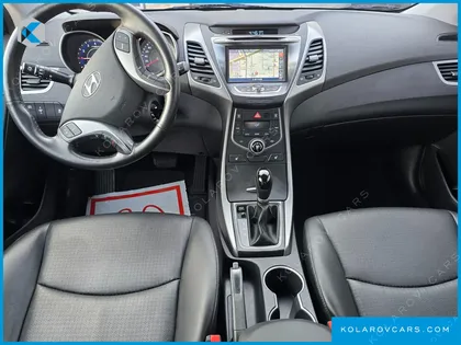 HYUNDAI ELANTRA (AVANTE) 1.6 GDI SMART