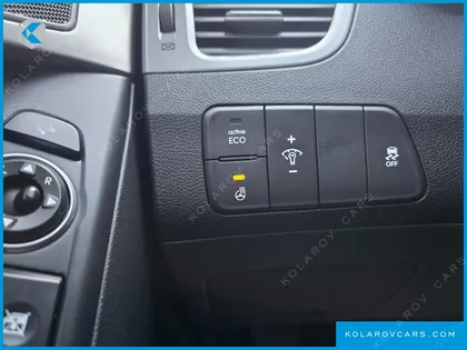 HYUNDAI ELANTRA (AVANTE) 1.6 GDI SMART