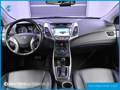 HYUNDAI ELANTRA (AVANTE) 1.6 GDI SMART