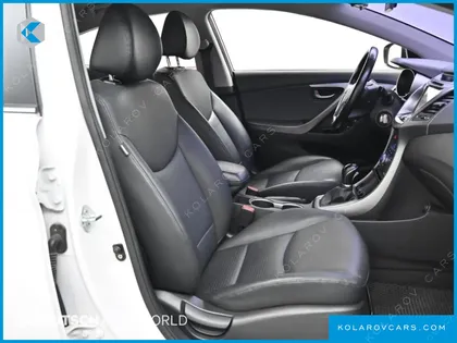 HYUNDAI ELANTRA (AVANTE) 1.6 GDI SMART