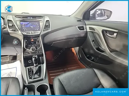 HYUNDAI ELANTRA (AVANTE) 1.6 GDI MODERN