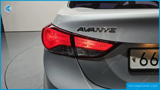 HYUNDAI ELANTRA (AVANTE) 1.6 GDI SMART