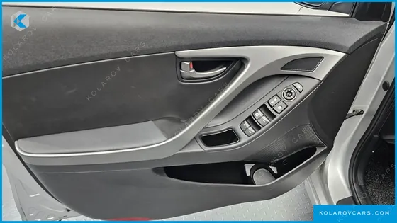 HYUNDAI ELANTRA (AVANTE) 1.6 GDI SMART