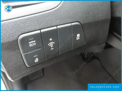 HYUNDAI ELANTRA (AVANTE) 1.6 GDI SMART