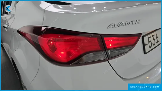 HYUNDAI ELANTRA (AVANTE) 1.6 GDI SMART