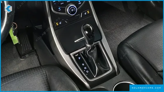 HYUNDAI ELANTRA (AVANTE) 1.6 GDI SMART