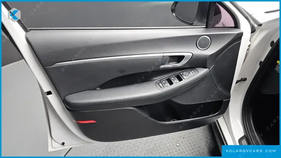 HYUNDAI SONATA 2.0