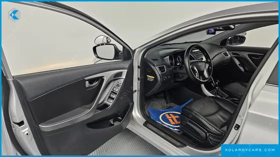 HYUNDAI ELANTRA (AVANTE) 1.6 GDI SMART