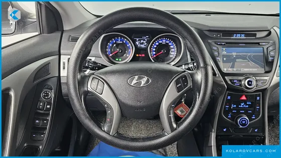 HYUNDAI ELANTRA (AVANTE) 1.6 GDI SMART