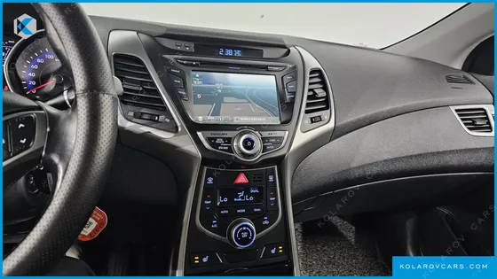 HYUNDAI ELANTRA (AVANTE) 1.6 GDI SMART