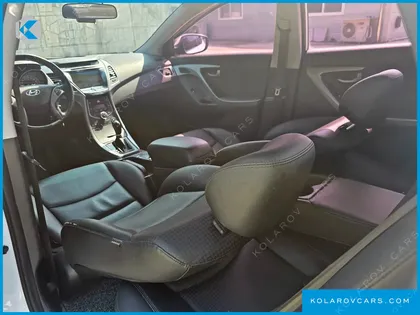 HYUNDAI ELANTRA (AVANTE) 1.6 GDI SMART