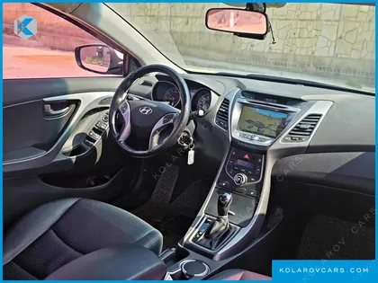 HYUNDAI ELANTRA (AVANTE) 1.6 GDI SMART