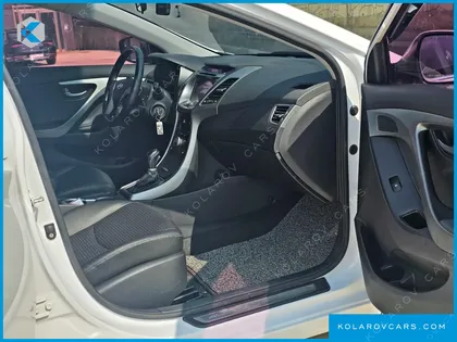 HYUNDAI ELANTRA (AVANTE) 1.6 GDI SMART