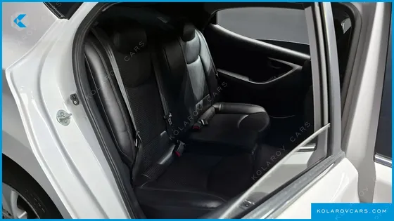 HYUNDAI ELANTRA (AVANTE) 1.6 GDI SMART