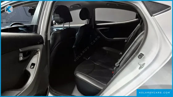 HYUNDAI ELANTRA (AVANTE) 1.6 GDI SMART