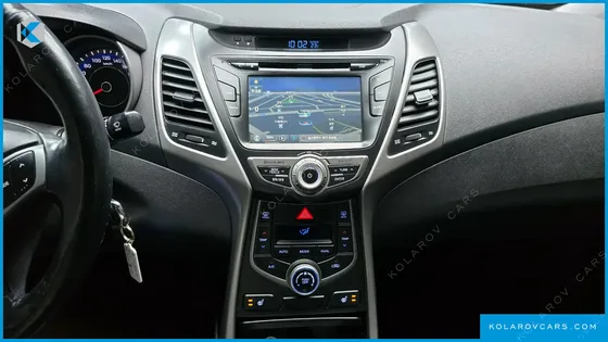 HYUNDAI ELANTRA (AVANTE) 1.6 GDI SMART